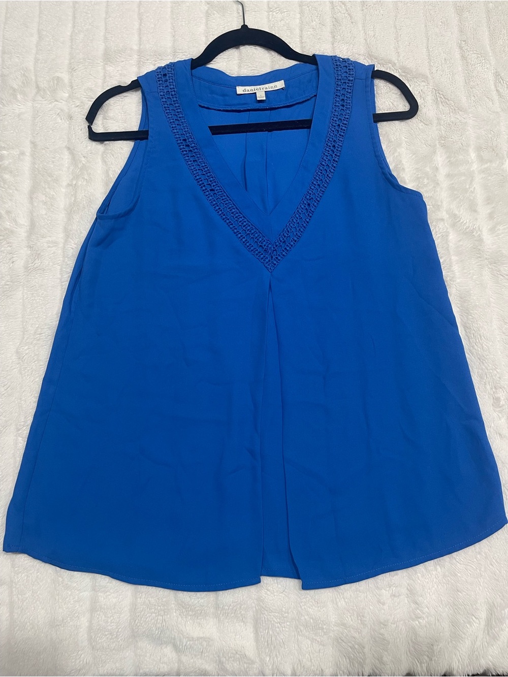 Daniel Rainn Royal Blue Sleeveless V-Neck blouse